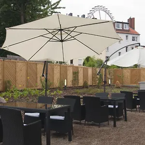 https://holiday-inn-express-hamburg-st-pauli-messe.hamburg-hotels-de.com