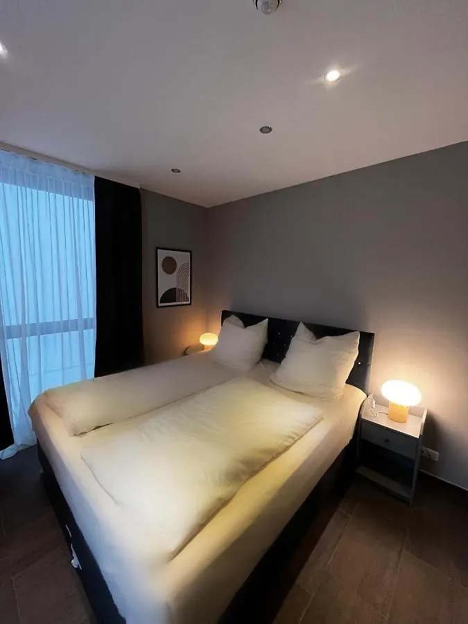 Mala Me Hotel Hannover 0*,