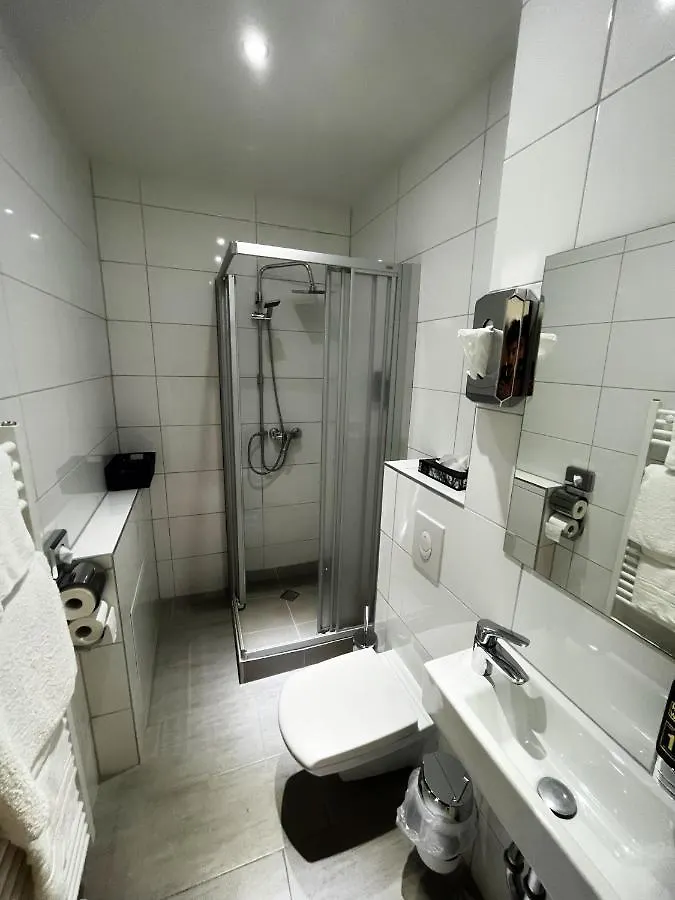 Mala Me Hotel Ганновер 0*,  Германия