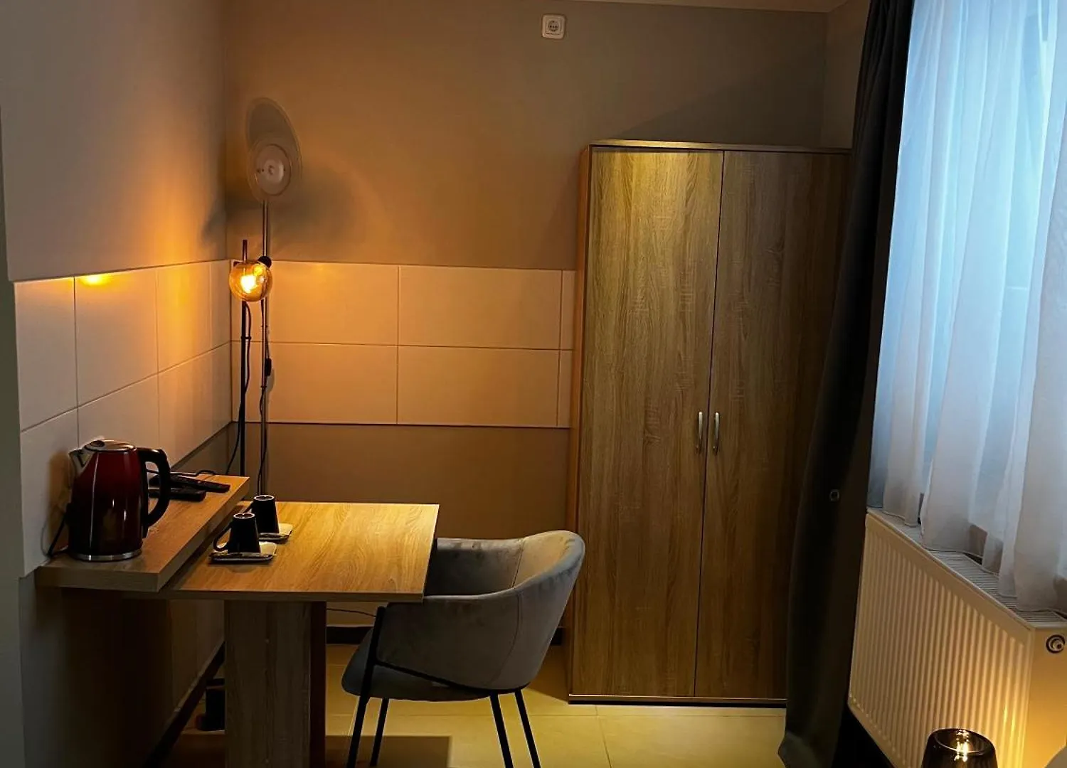 Mala Me Hotel Ганновер
